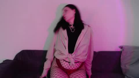 Vella online show from 09-16-25, 08:04