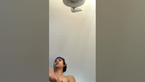 Snapshot of ikaikagora00 chatting on 02-18-26, 03:19 ikaikagora00 online show from 02-18-26, 03:19