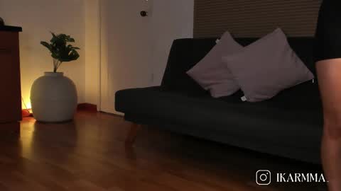 Lua     online show from 10-06-25, 11:13