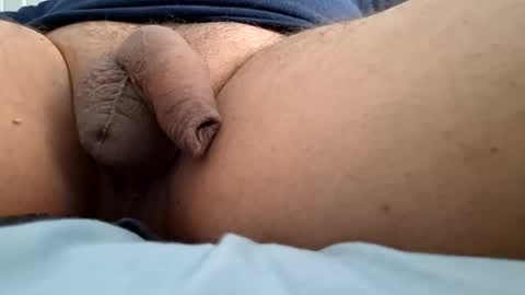 Snapshot of ikbenzo chatting on 11-02-25, 09:00 ikbenzo online show from 11-02-25, 09:00