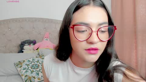 Snapshot of iki_mei chatting on 02-04-25, 02:21 Maria online show from 02-04-25, 02:21