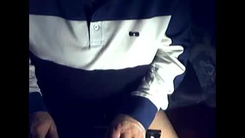 ikissuuuu online show from 12-04-25, 04:16