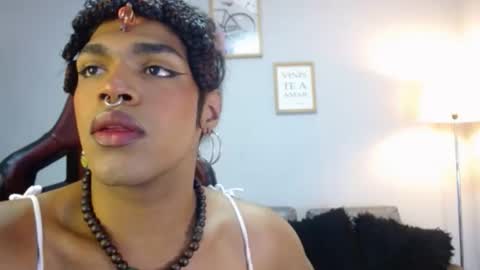 Snapshot of ile_matamba chatting on 10-12-25, 03:33 ile_matamba online show from 10-12-25, 03:33