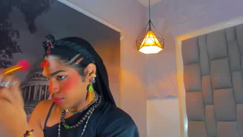 Snapshot of ile_matamba chatting on 11-18-25, 12:20 ile_matamba online show from 11-18-25, 12:20