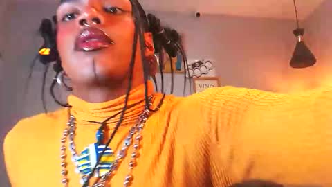 Snapshot of ile_matamba chatting on 11-26-25, 02:45 ile_matamba online show from 11-26-25, 02:45