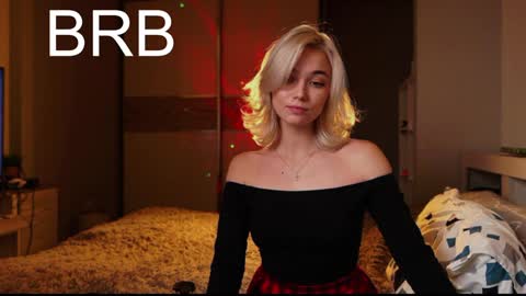 ileanacampbel online show from 01-20-25, 05:04