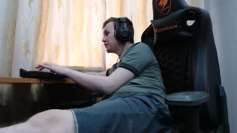 lord online show from 11-13-25, 09:08