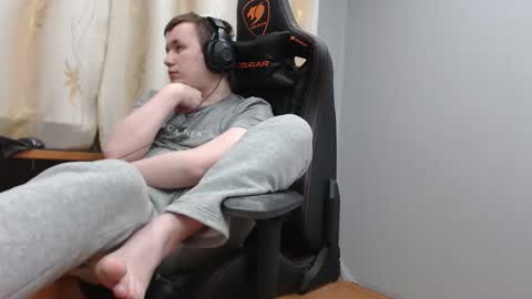 lord online show from 11-29-25, 01:25