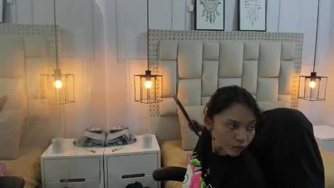 ILY   online show from 12-17-24, 01:29