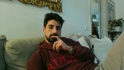 Snapshot of ilmangj90 chatting on 01-28-25, 03:25 ilmangj90 online show from 01-28-25, 03:25