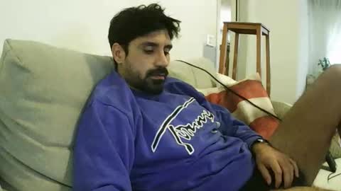 Snapshot of ilmangj90 chatting on 10-05-25, 08:45 ilmangj90 online show from 10-05-25, 08:45