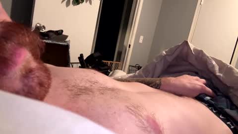 Snapshot of ilovemilfs2424 chatting on 01-26-25, 02:14 Matthew online show from 01-26-25, 02:14