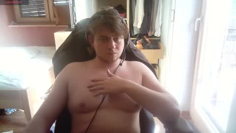 iloveyoutoo2000 online show from 02-01-25, 01:41