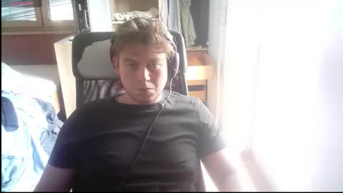 iloveyoutoo2000 online show from 09-12-25, 01:44