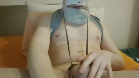 iluvhottenns online show from 02-22-25, 07:01