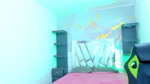 Snapshot of im_brittany_333 chatting on 02-04-26, 01:33 im_brittany_333 online show from 02-04-26, 01:33