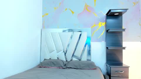 Snapshot of im_brittany_333 chatting on 02-12-26, 04:18 im_brittany_333 online show from 02-12-26, 04:18