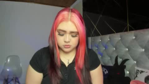 im_bunny__ online show from 10-27-25, 11:47