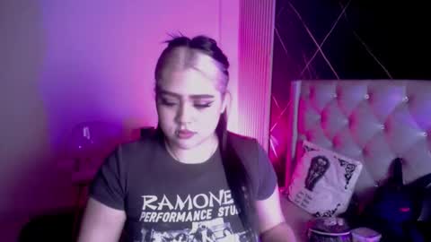 im_bunny__ online show from 11-13-25, 11:31