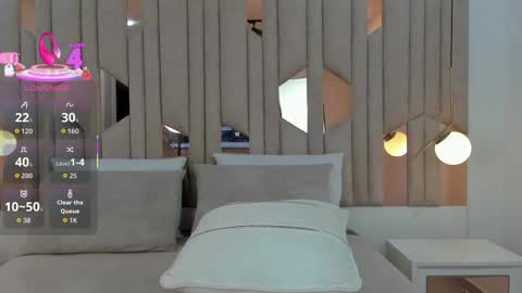 Caro   online show from 10-16-25, 05:52