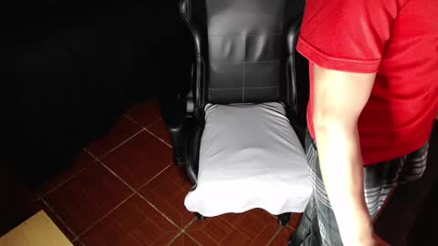 Snapshot of im_dave21 chatting on 10-05-25, 10:57 im_dave21 online show from 10-05-25, 10:57