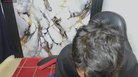 Snapshot of im_david01 chatting on 01-08-26, 01:13 im_david01 online show from 01-08-26, 01:13