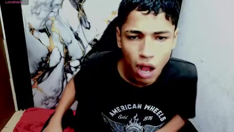 Snapshot of im_david01 chatting on 02-24-26, 02:26 im_david01 online show from 02-24-26, 02:26