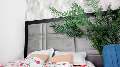  Im Gaia online show from 02-07-25, 07:38