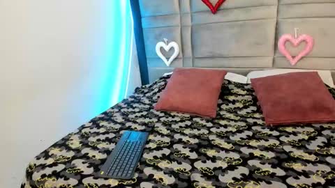  Im Gaia online show from 02-12-25, 01:27