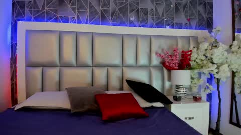  Im Gaia online show from 02-27-25, 01:17