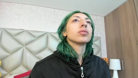  Im Gaia online show from 11-19-25, 12:16