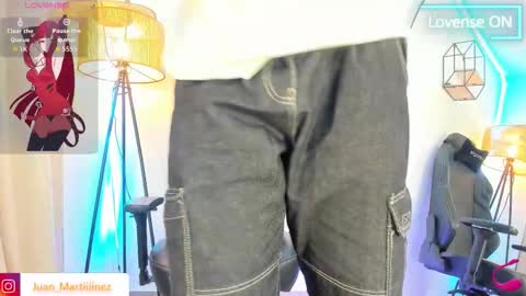 Snapshot of im_juaniito chatting on 11-02-25, 02:47  40 OFF TODAY online show from 11-02-25, 02:47