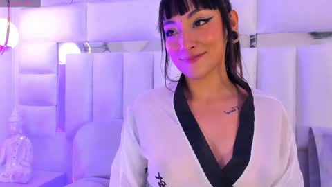 Snapshot of im_kazumi chatting on 10-21-25, 02:29 Kazumi online show from 10-21-25, 02:29