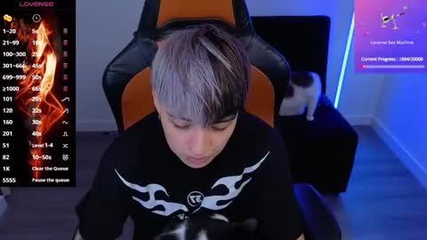 Laia online show from 09-26-25, 09:19