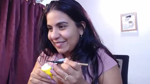 Snapshot of im_madissonwell chatting on 09-25-25, 12:47 im madissonwell online show from 09-25-25, 12:47