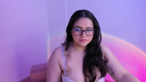 Snapshot of im_meii chatting on 10-03-25, 09:34 mei mei uwu online show from 10-03-25, 09:34