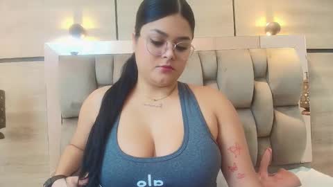 im mou  online show from 09-18-25, 12:51