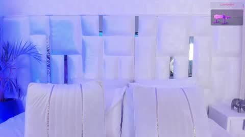 Nika online show from 11-11-25, 01:00