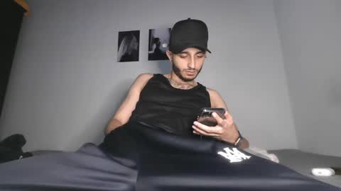 Paul online show from 01-18-25, 06:34