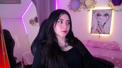 Jade Rosse online show from 11-18-25, 06:34