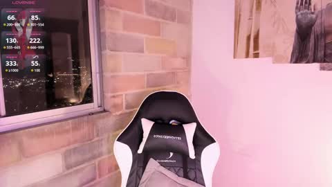 Scarlet  online show from 09-17-25, 11:28