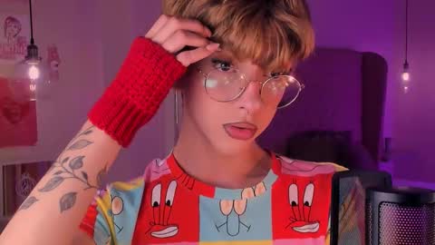 Snapshot of imdamiano chatting on 09-22-25, 07:27 Damiano online show from 09-22-25, 07:27