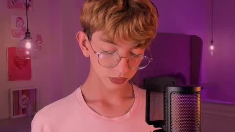 Snapshot of imdamiano chatting on 09-26-25, 07:29 Damiano online show from 09-26-25, 07:29