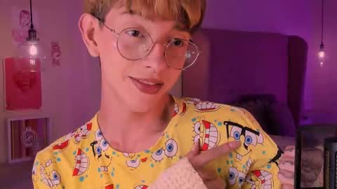 Snapshot of imdamiano chatting on 09-27-25, 07:30 Damiano online show from 09-27-25, 07:30