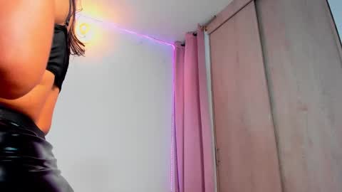 Dayana  online show from 12-17-24, 07:18