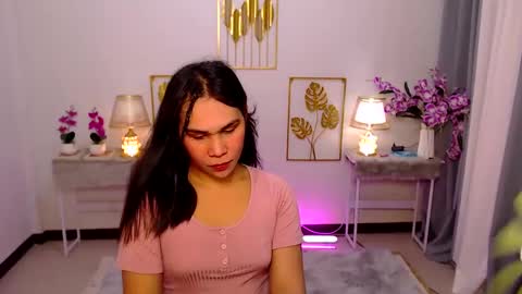 Snapshot of imdestined_foryou chatting on 12-19-24, 07:51 Ashley online show from 12-19-24, 07:51