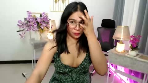 Snapshot of imdestined_foryou chatting on 12-24-24, 01:59 Ashley online show from 12-24-24, 01:59