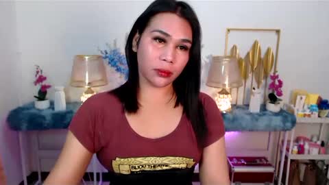 Snapshot of imdestined_foryou chatting on 01-28-25, 10:01 Ashley online show from 01-28-25, 10:01