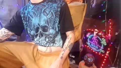 JJ online show from 09-19-25, 04:25