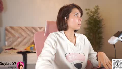 Snapshot of imjess_ chatting on 01-11-26, 01:49 imjess_ online show from 01-11-26, 01:49